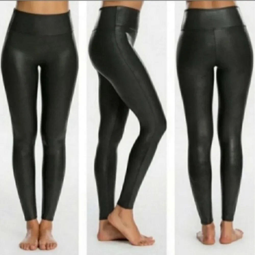 NWOT Maison d' Amélie Paris Coated Black Leggings, Faux Leather Effect, Medium.